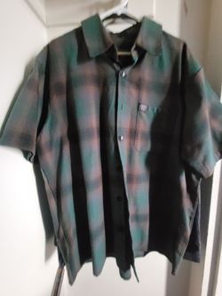 Mens button shirt