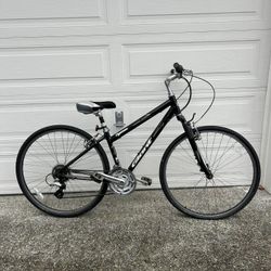 Giant “Cypress” Bike 