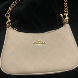Coach Teri Shoulder bag