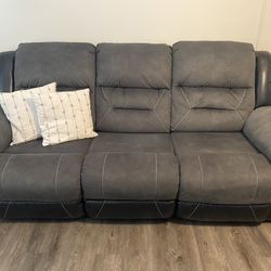 Black/grey Reclinable Sofa