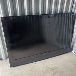 ⚡ Large Screen TV — Budget Friendly