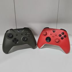Xbox One X Controllers 