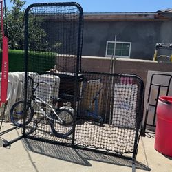L baseball pitching  screen