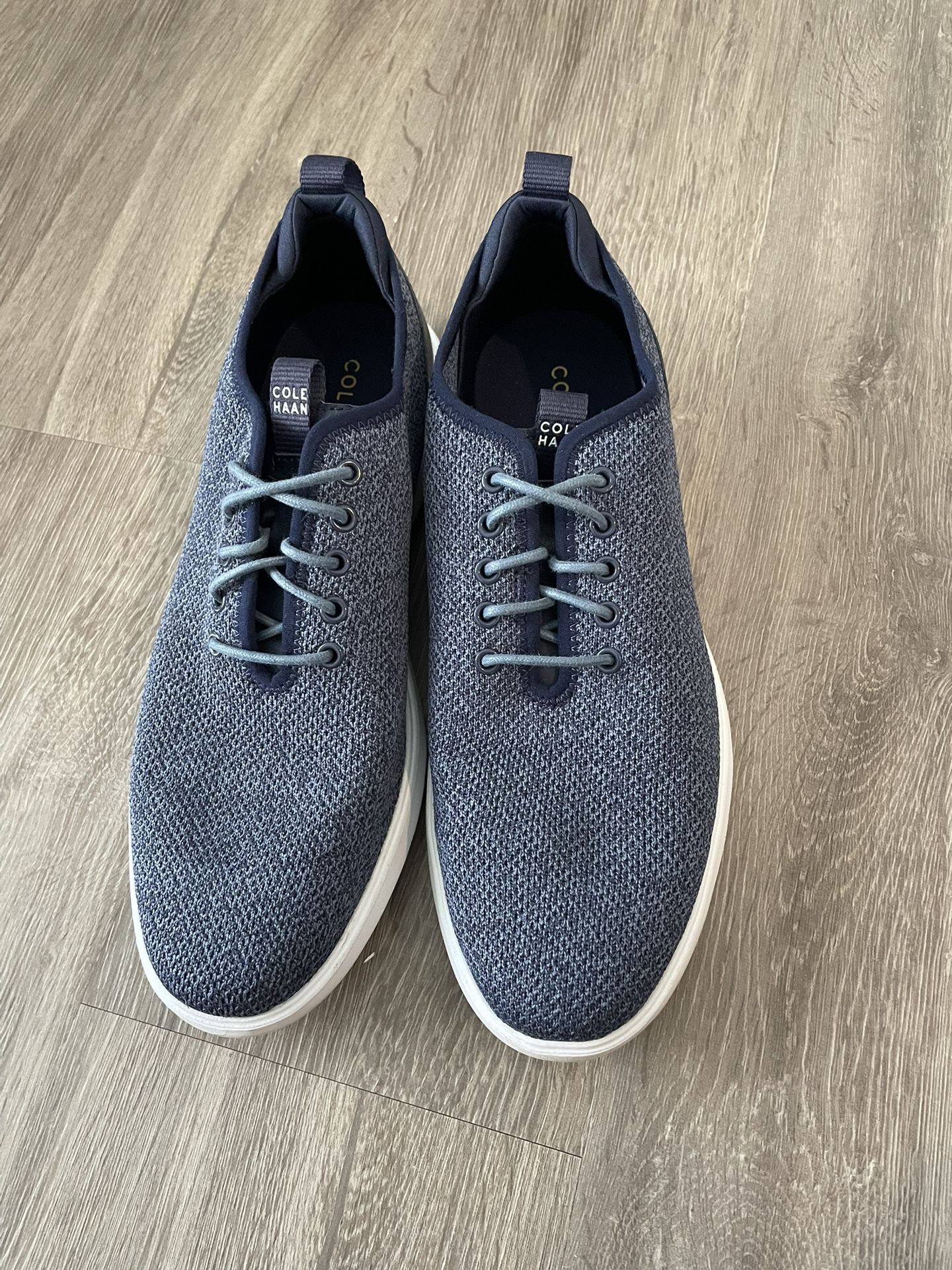Size 9.5 Cole Haans