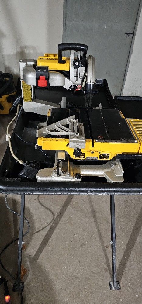 dewalt d24000