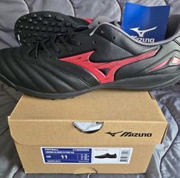 Mizuno TURF Cleats