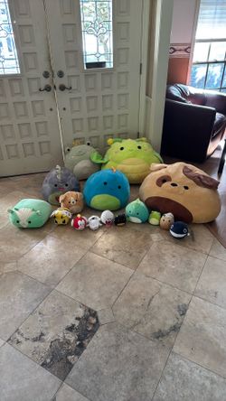 SQUISHMALLOW / Assorted Stuffed Animals