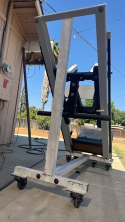Commercial Hack Squat / Leg Press Machine