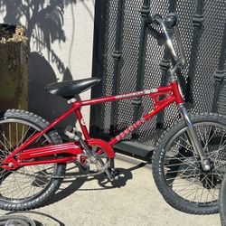 Schwinn Scrambler 36/36 for Sale in Wilmington, CA - OfferUp
