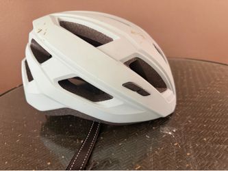 ADULT FREETOWN BIKE BICYCLE HELMET