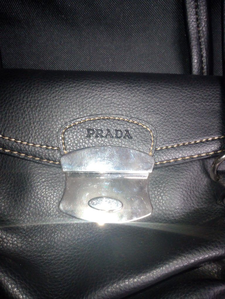 Prada Pink Crystal Re Edition Crossbody Bag for Sale in Queen Creek, AZ -  OfferUp