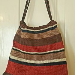 The SAK Multi-coloŕed stripe purse