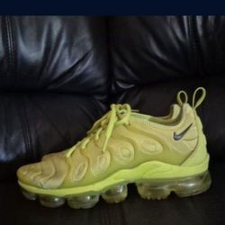 Nike Shoes For Women Size 9,5 