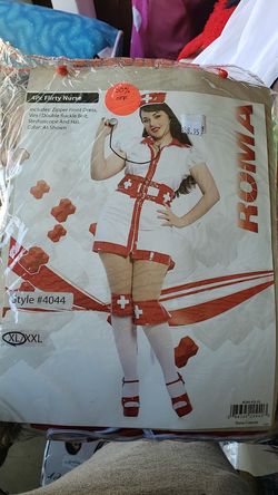 Plus size nurse Costume XL