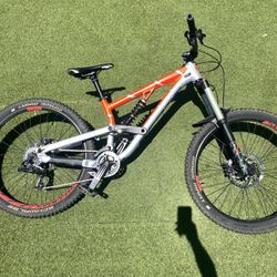 Scott Voltage Mountain Bike for Sale in Redlands CA OfferUp