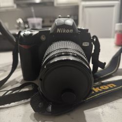 Nikon D70