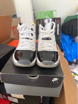 Air Jordan 11 Concord Size 5y 2018