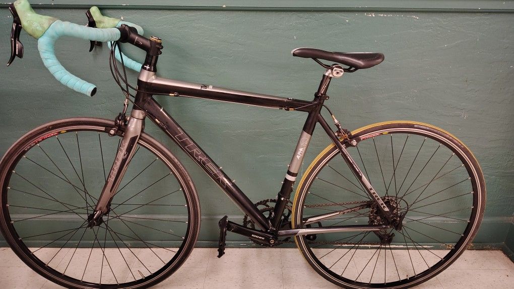 2012 Trek 2.1 H2 Apex