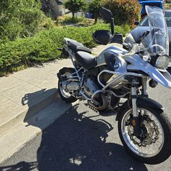 2008 BMW R1200 GS Motorcycle w/ Many upgrades - ready to ride