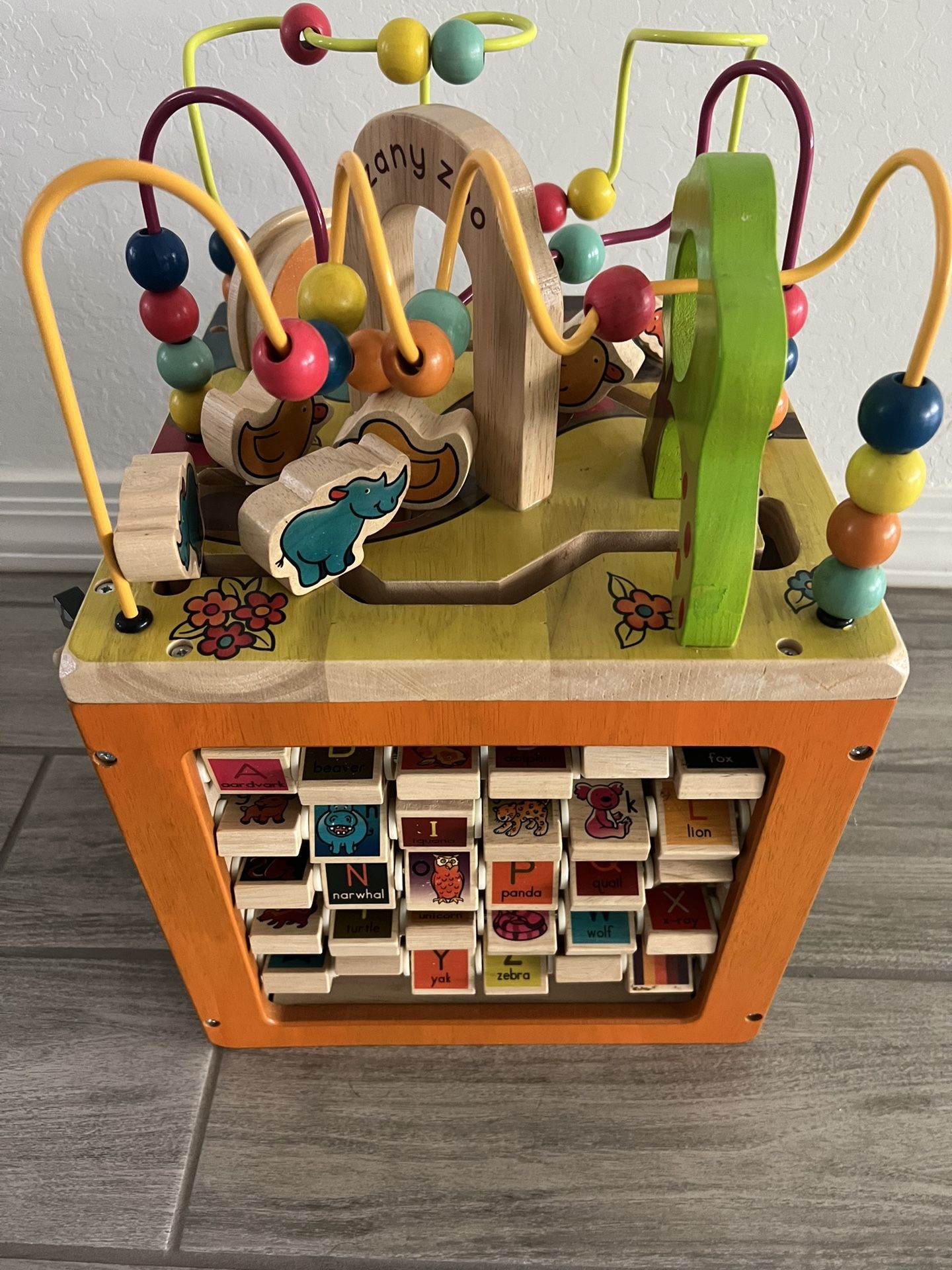 Kids Zany Zoo Activity Toy
