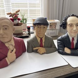 3 Stooges Busts