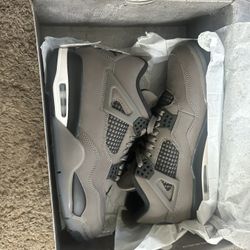 Jordan 4’s