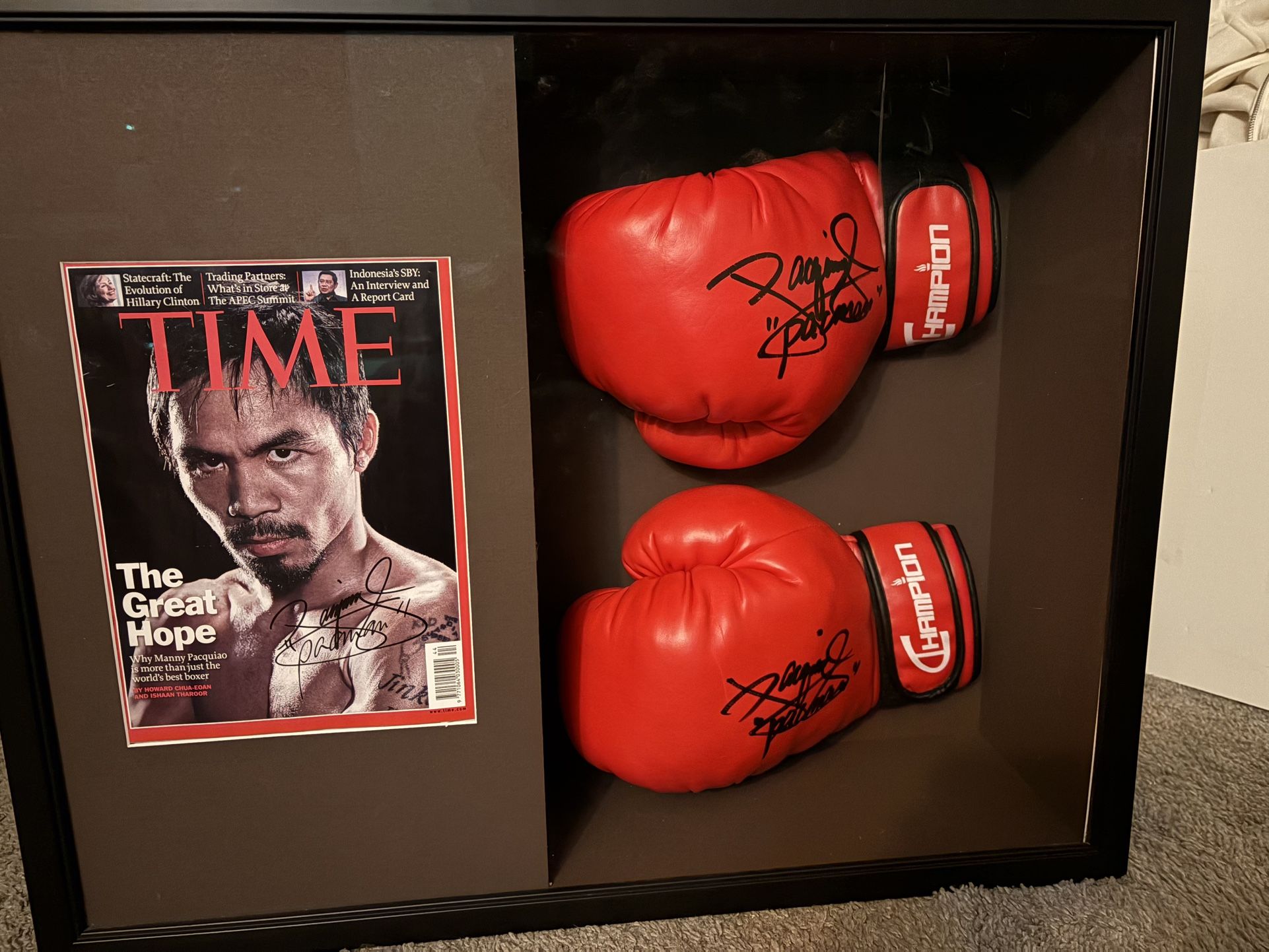 Manny Paquiao Signed Gloves And Magazine