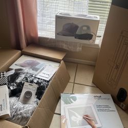BRAND NEW Cricut Machines & Tools