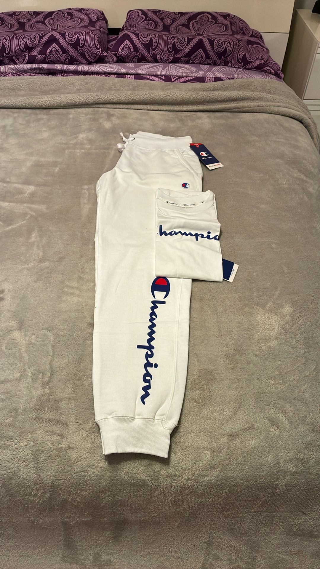 Champion Medium Set For $30 New