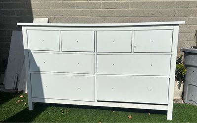 Free Ikea dresser