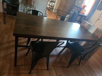 Dining Table & 4 Chairs + Bench