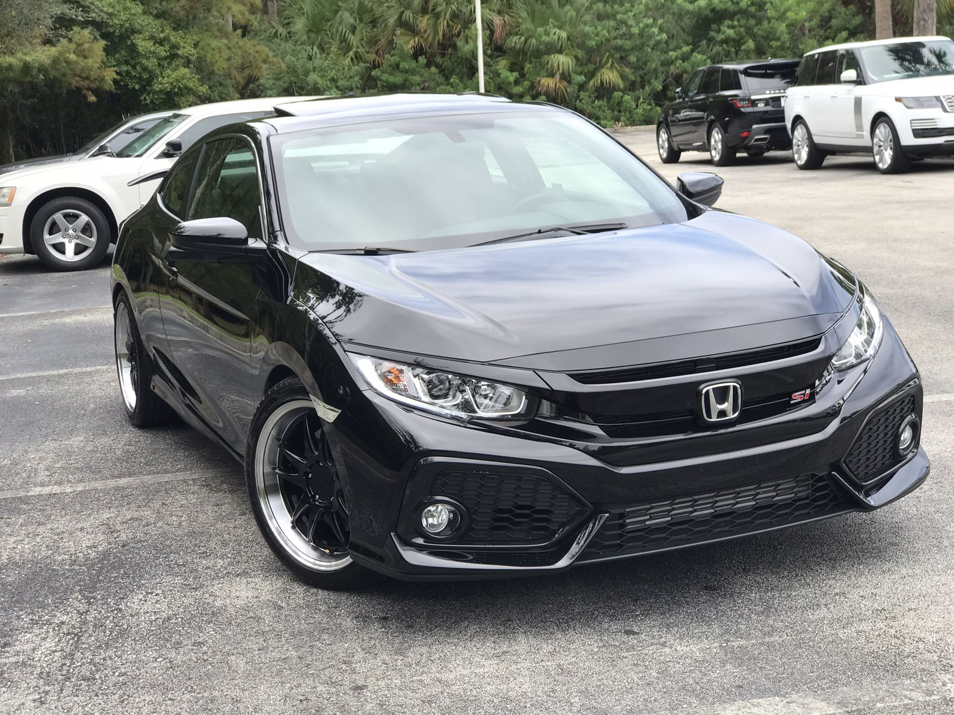 F1R F102 Rims with tires