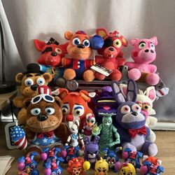Funko FNAF plush Action Figure Mystery Mini Lot Of 27 
