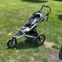 Thule Urban Glide 2 Jogging Stroller 