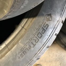 Continental tires 225/40/19 95% thread