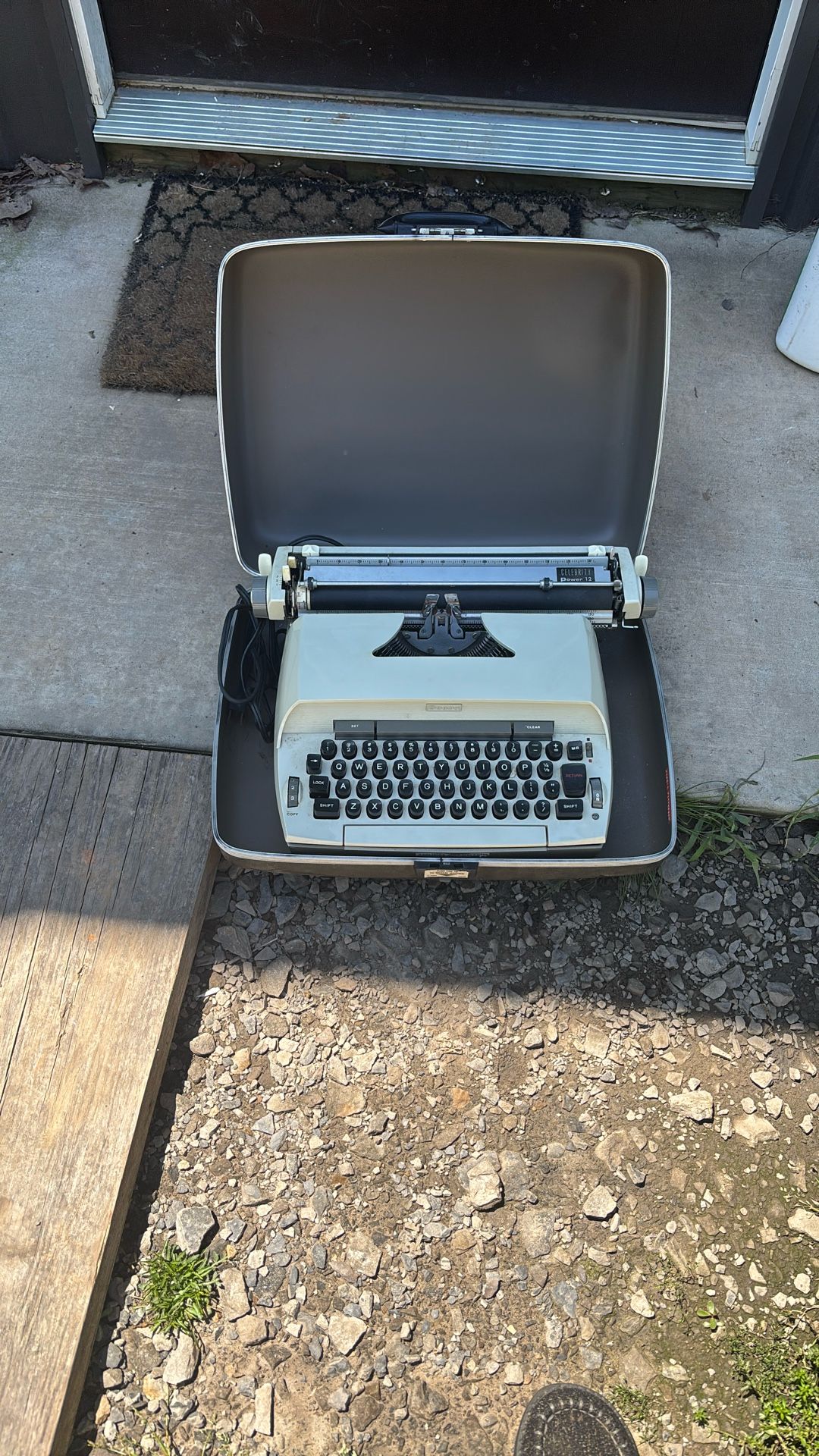Type Writer Sears Electric