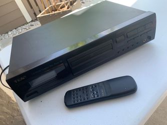 TEAC CD PLAYER