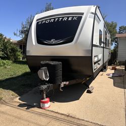 38’ Bumper Pull Travel Trailer 