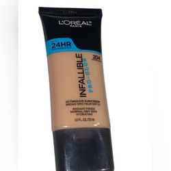 L'Oreal Paris Infallible Pro-Glow 24 Hr Foundation #204 ~ Natural Buff