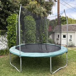 10’ Trampoline