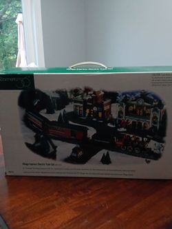 Dept 55 Christmas train