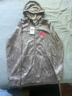 Nike Therma Fit Hoodie size Large-Tall