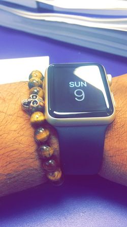 Looking to buy an iphone 6s plus asap