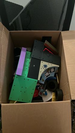 Tech Deck Skate Park Playset Lot