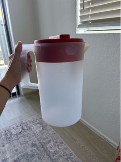 1 gallon plastic pitcher with red lid