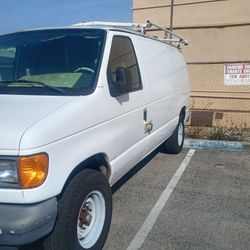 Ford E250