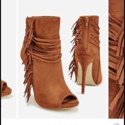 Women's new JustFab Marlen Bootie Heels Size 8