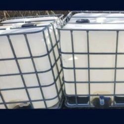 1 extra large water tanks 25 for each 275 gallon