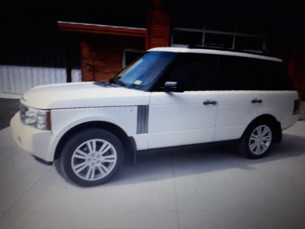 2007 Land Rover Range Rover HSE LUX!premium wheels Mileage62KContact me only at:Olliebanson @ G M A I L . C O M