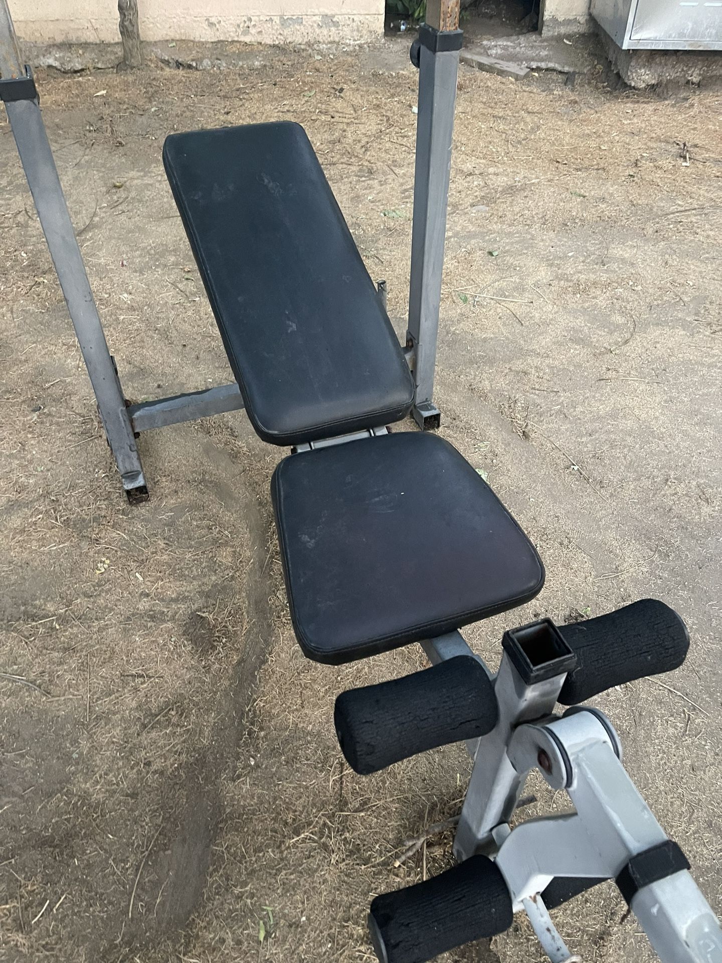 Weight Bench
